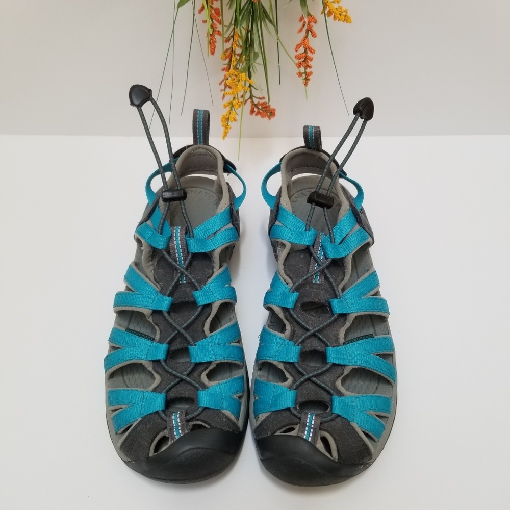 KEEN Women's 8.5 Whisper Waterproof Sport Sandals